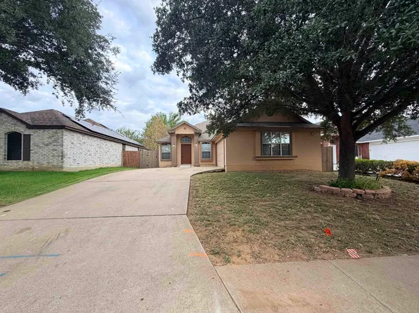 1625 Denmark Ln, Laredo, TX 78045