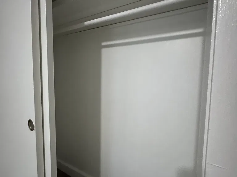 69 Kinsley St #1-D — Photo 26