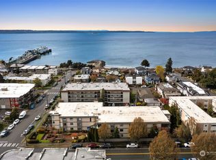 201 3rd Ave N APT 208, Edmonds, WA 98020