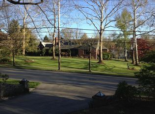 1000 Hulton Rd, Oakmont, PA 15139