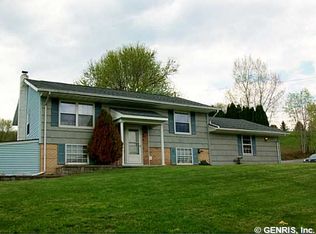 7527 Knoll Crest Rd, Almond, NY 14804