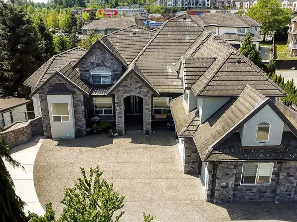 5733 Kettle Cres W, Surrey, BC V3S 8R6