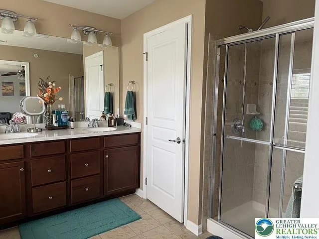 1428 Waterbury Rd — Photo 14