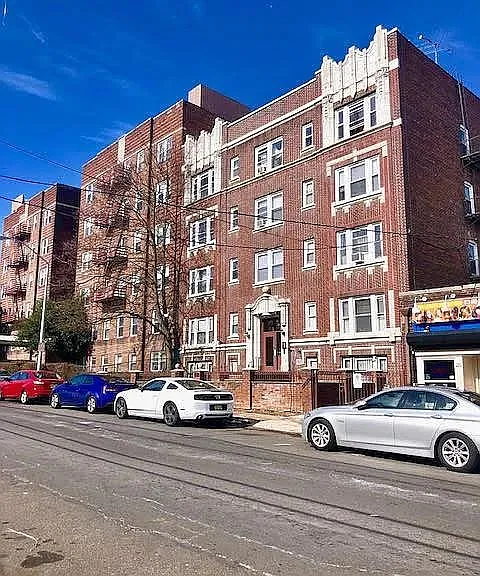 2 bed, $1,850 — Photo 1