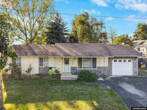 725 Centennial Ct, Halsey, OR 97348