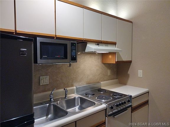 4th image of 5665 Heron Bay #C-405