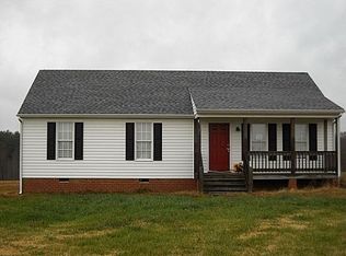 4577 Custis Millpond Rd, West Point, VA 23181