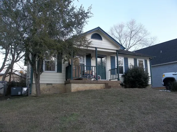 2017 Lynmeade Dr, Nashville, TN 37210