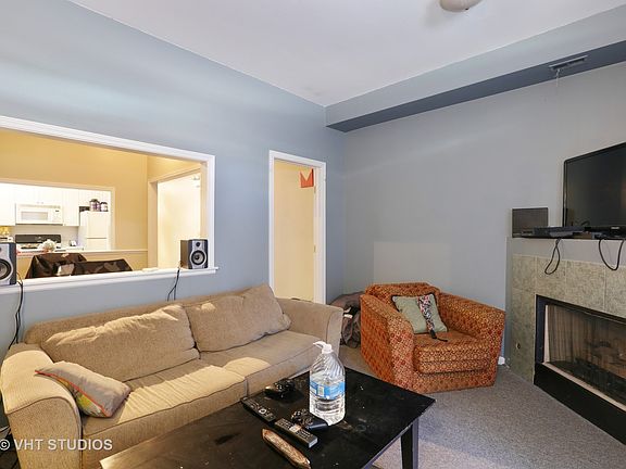 3rd image of 2814 N Sheffield Ave #Gs