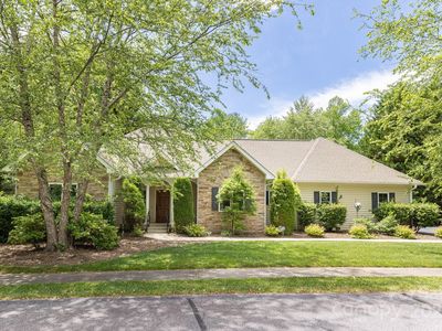 190 Jonathan Creek Dr, Etowah, NC, 28729