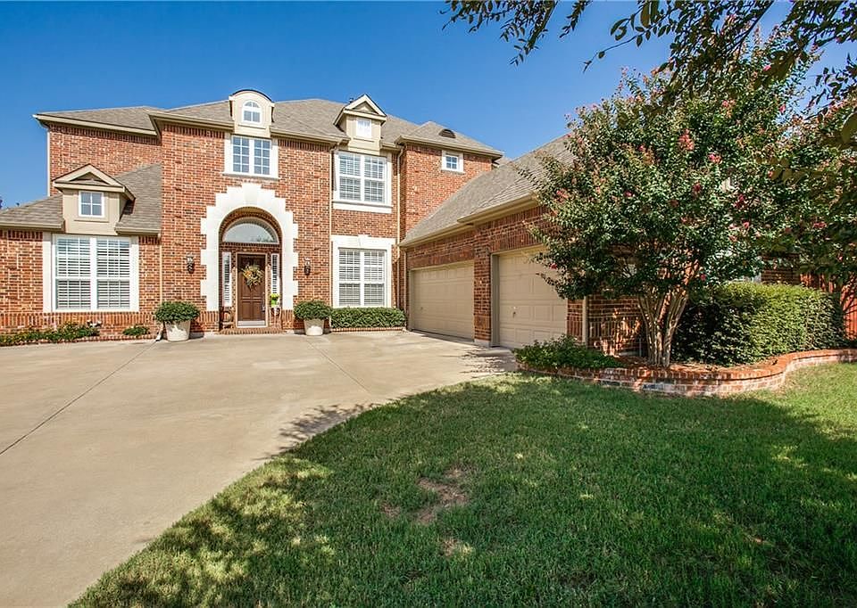 1st image of 3233 Summerfield Dr