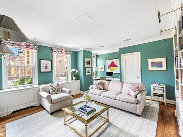 775 Park Avenue image 18 of 20