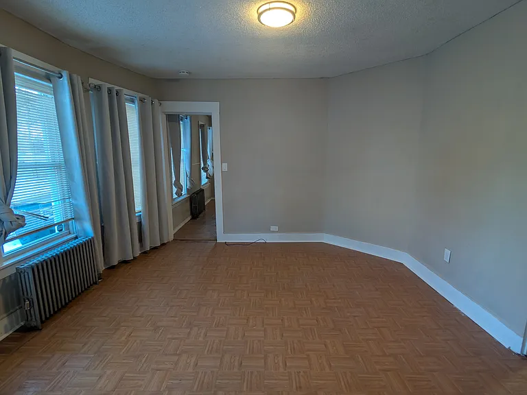 19-21 Clayton St #1 — Photo 4