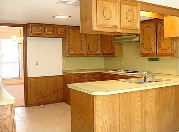 3rd image of 2005 Woodbrook St