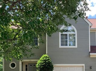 2901 Canterbury Way, Mount Kisco, NY 10549