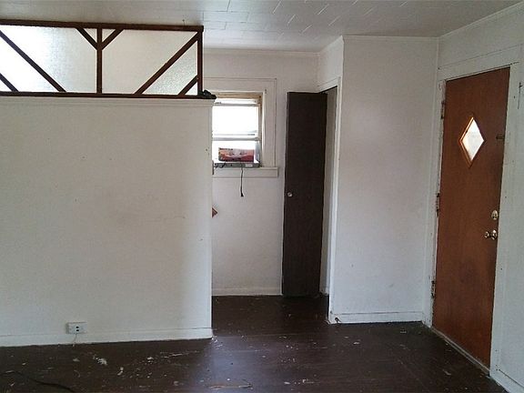 2nd image of 936 Idaho Ave