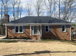 211 Blue Ridge Dr, Greer, SC 29651