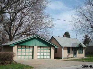 7613 S 28th St, Omaha, NE 68147