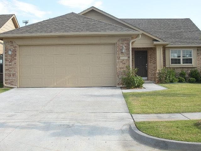 1st image of 1032 SW 158th St