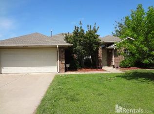 21933 Homesteaders Pl, Edmond, OK 73012