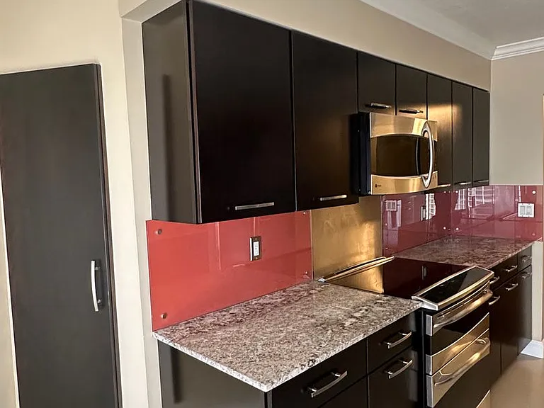 245 N Vine St #901 — Photo 32