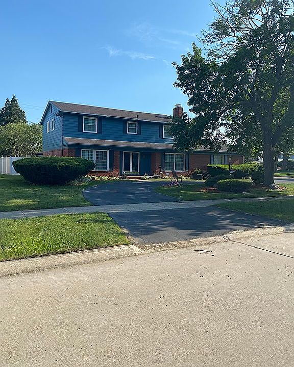 1st image of 21205 Independence Dr