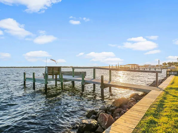 25 Bayshore Drive, Shalimar, FL 32579