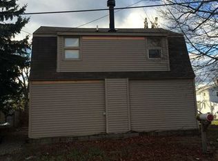 7 Greene Ave, Barrington, RI 02806