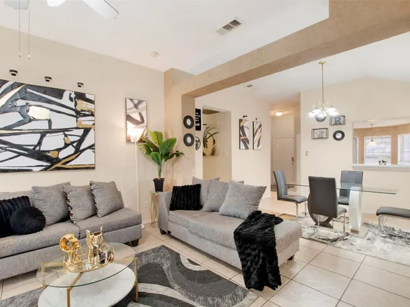 213 Port Ingleside Dr, Little Elm, TX 75068