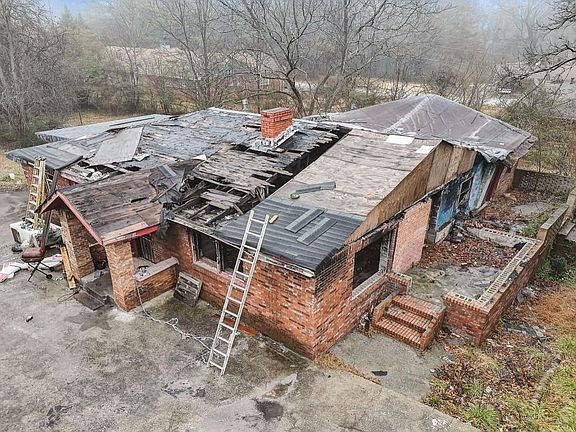 4th image of 2636 Old Toney Rd