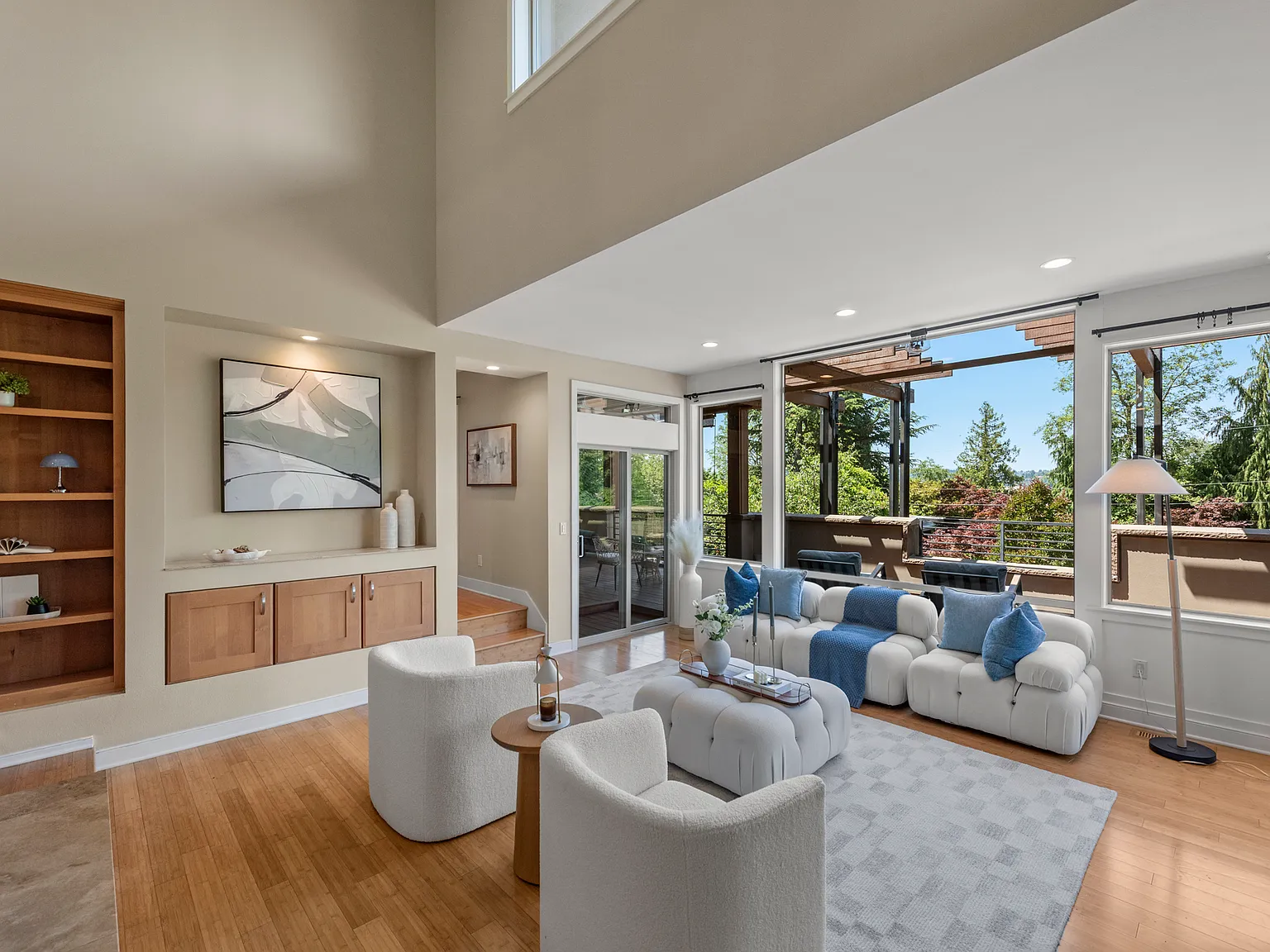 4 bed, 3320 sqft, $7,250 — Photo 4