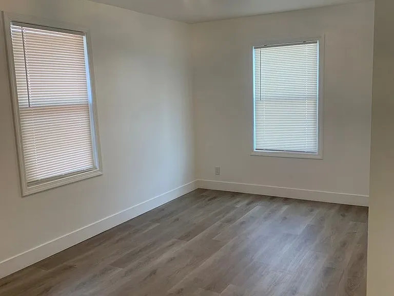2457 Orchard Way — Photo 9