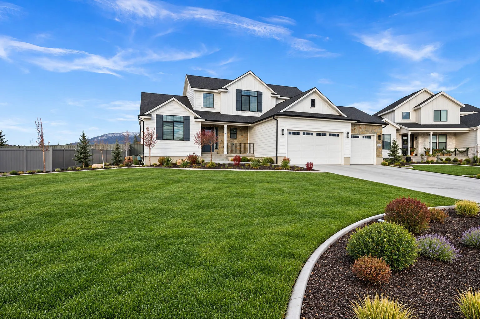 7 bed, 3.5 bath, 4300 sqft, $6,250 — Photo 1
