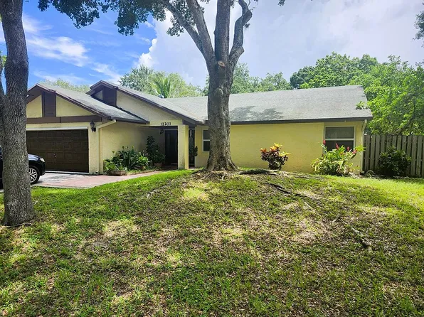12201 Melissa Way, Hollywood, FL 33026