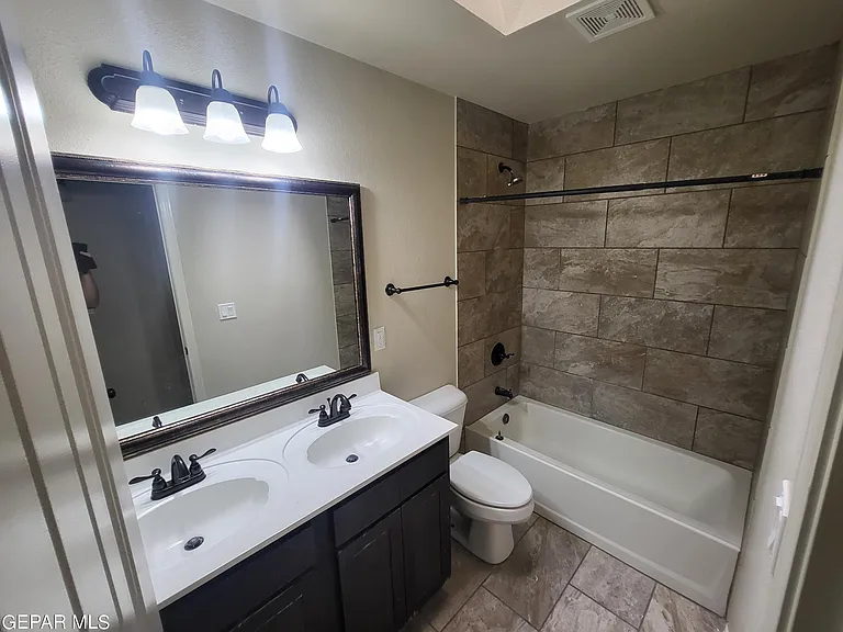 14753 Ava Leigh Ave — Photo 9
