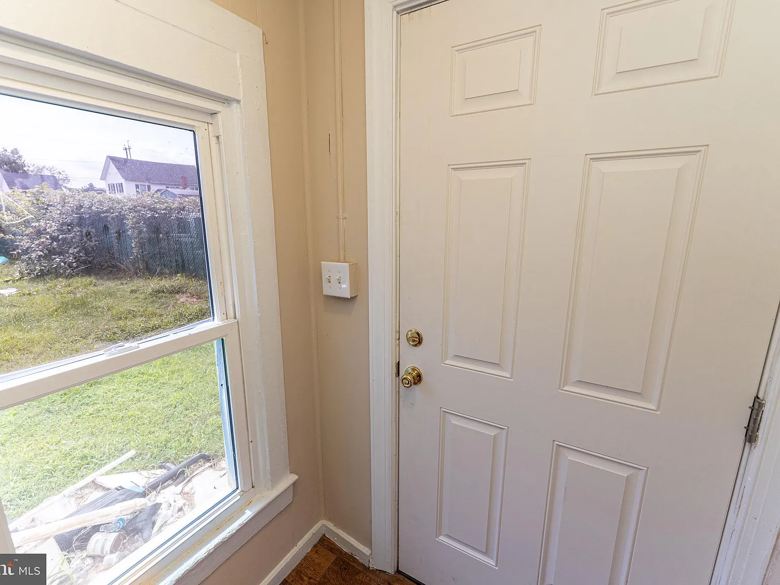1 bed, 500 sqft, $995 — Photo 2