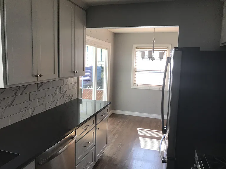 9026 SE Harrison St — Photo 7
