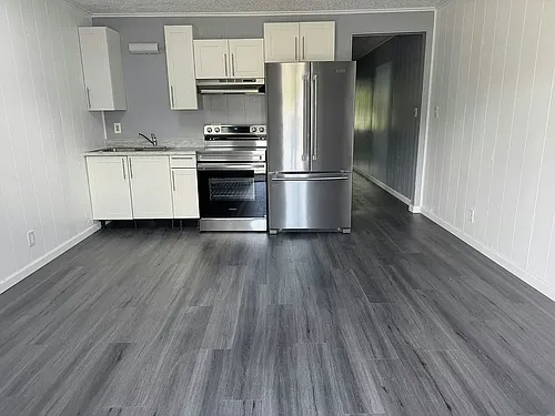 Leesburg Estates Photo 1