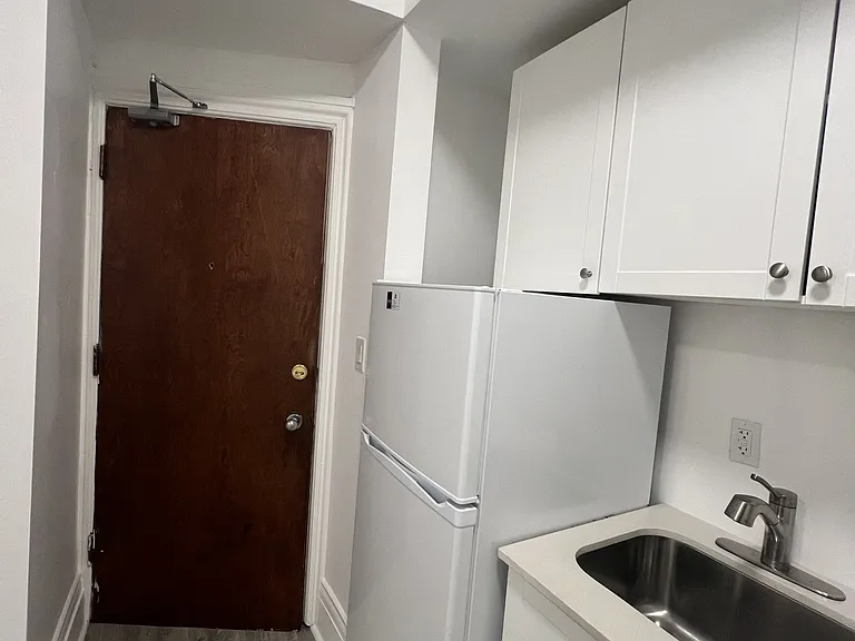 379 Cooper St — Photo 14