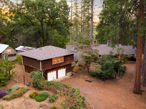 13967 Glenn Pines Rd, Grass Valley, CA 95945