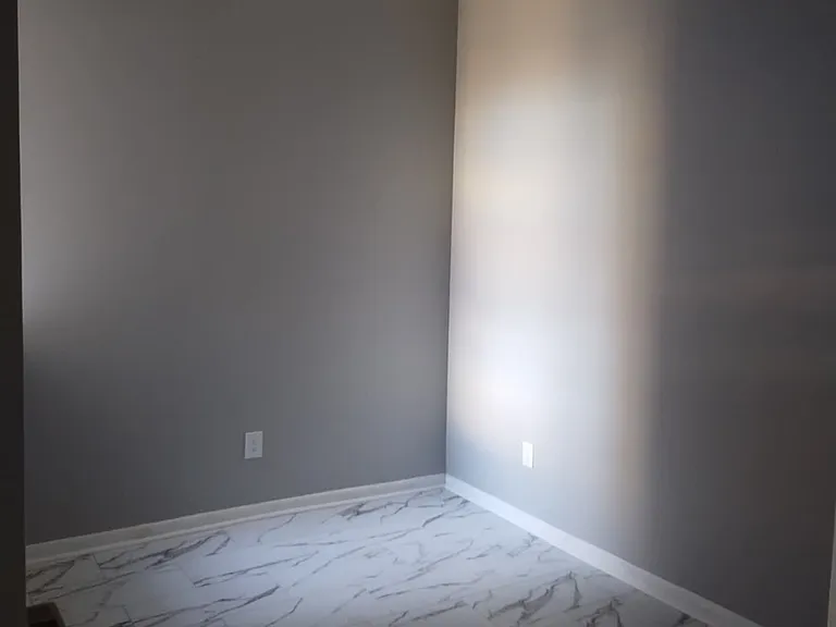 2202 Brookfield Ave #1 — Photo 7
