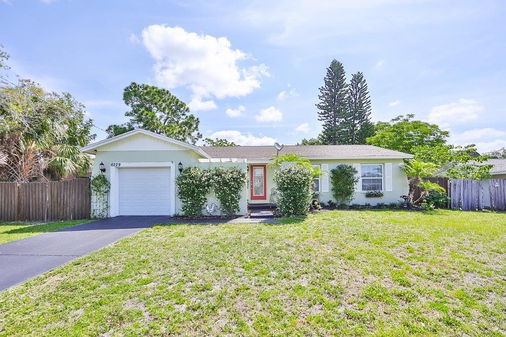 6229 Florida Cir S, Apollo Beach, FL 33572 Zillow