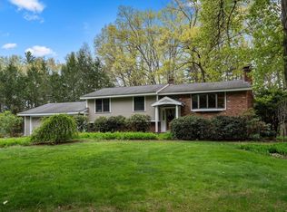 55 Saxony Dr, Sudbury, MA 01776