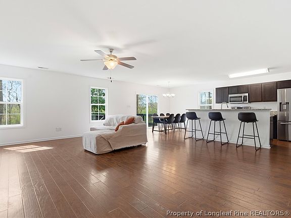 4th image of 318 Coleridge Dr
