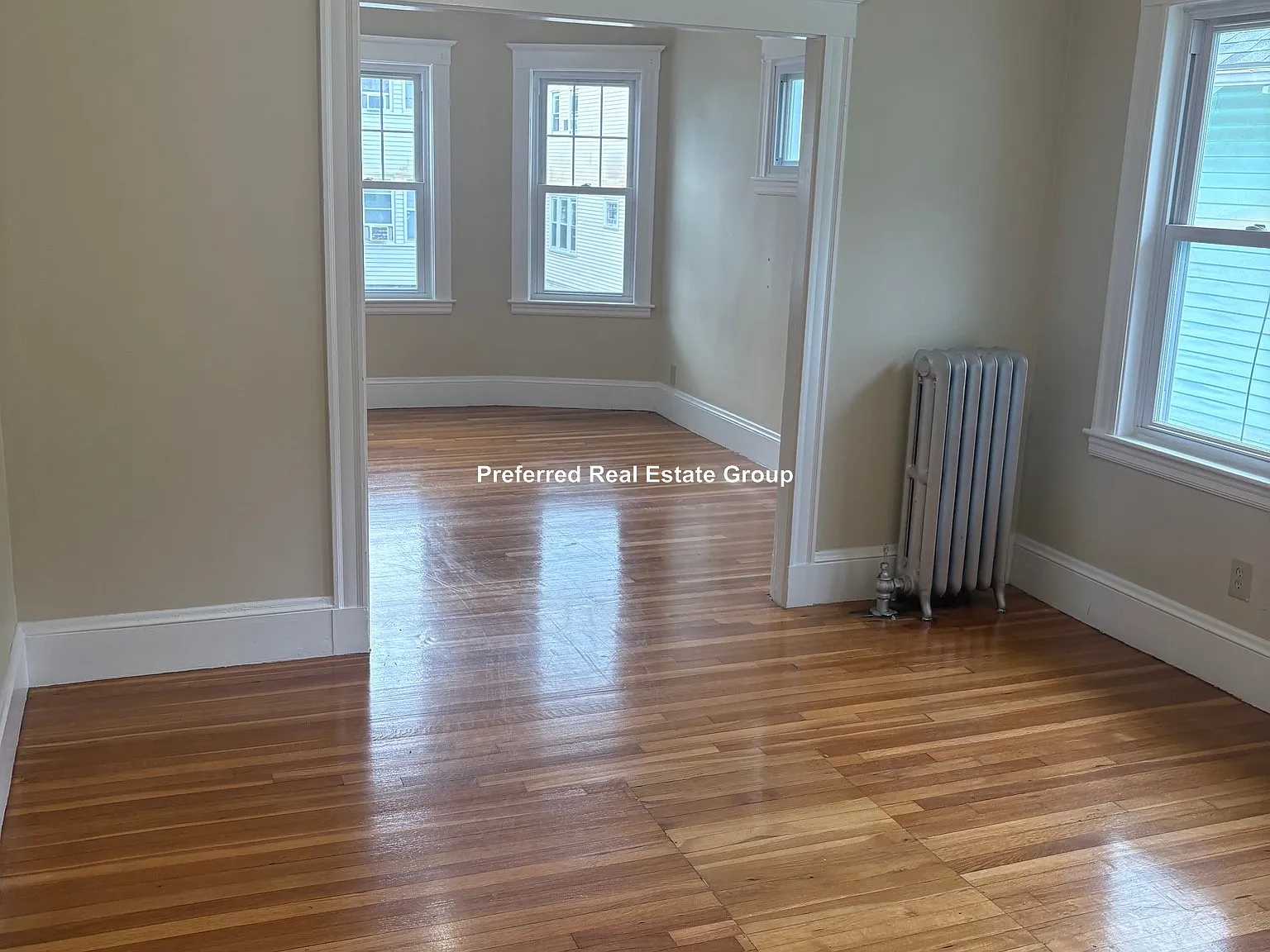 4 bed, 2.0 bath, $3,800 — Photo 4