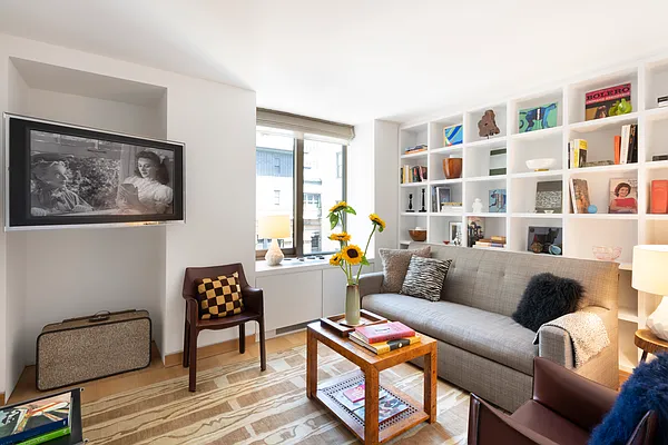 Sold by Compass | media 14
