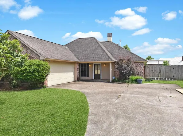 38405 Oakleigh Ln, Prairieville, LA 70769