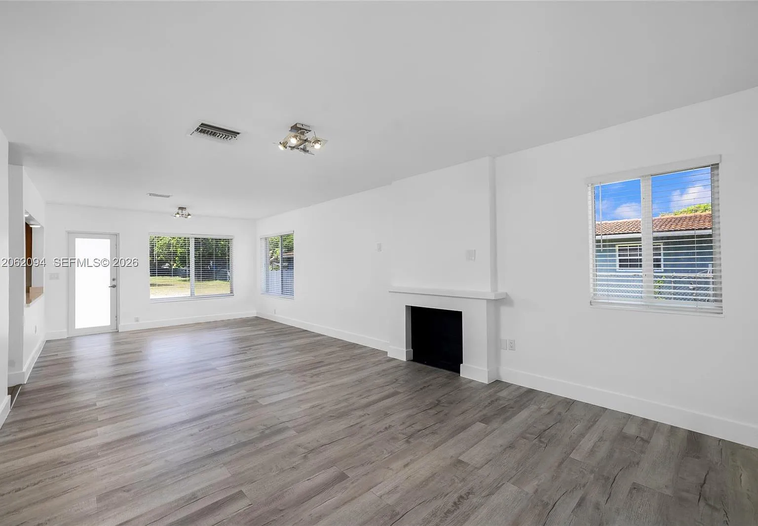 Biscayne Gardens Sec G — Photo 4
