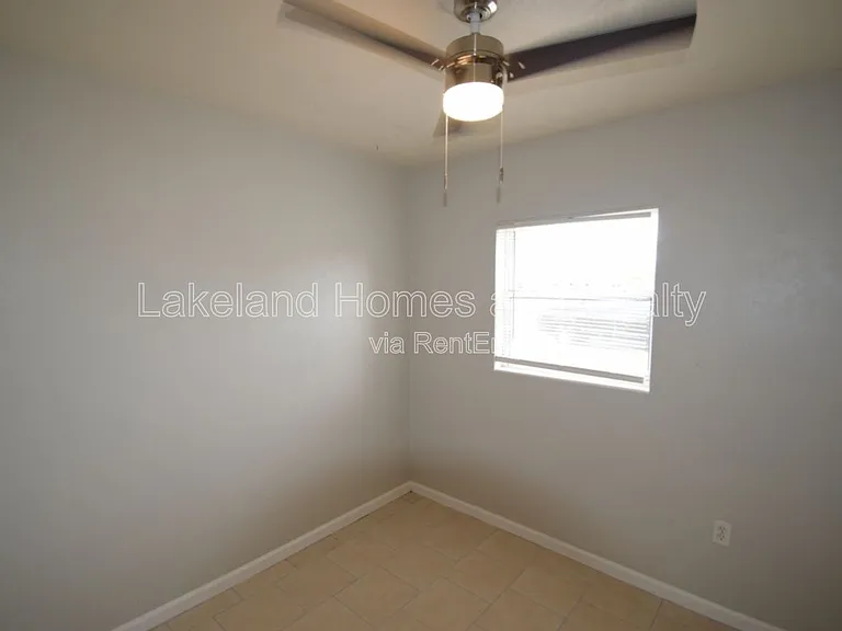1213 W Patterson St — Photo 15