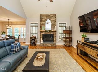 334 Dell Meadows Pl, Four Oaks, NC 27524